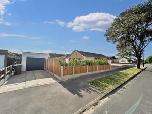 Photo 25- click for photo gallery